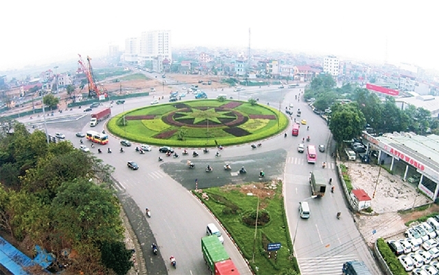 Thi công kính cường lực giá tốt tại quận Long Biên, Hà Nội